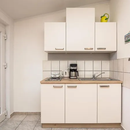 Apartment Genster Kroatien Vir