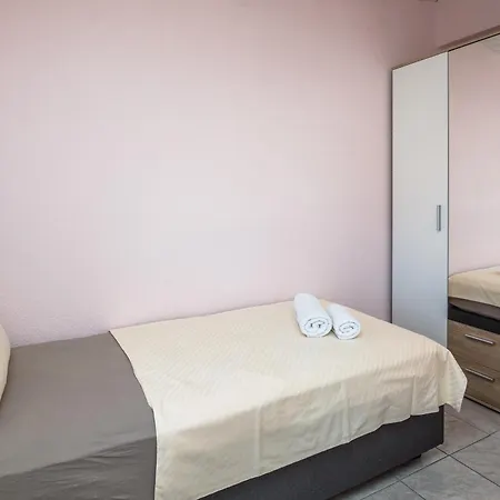 Genster Kroatien Apartamento *